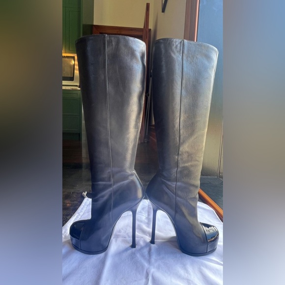 Authentic - Limited Edition - Yves Saint Laurent black boots - Picture 3 of 12